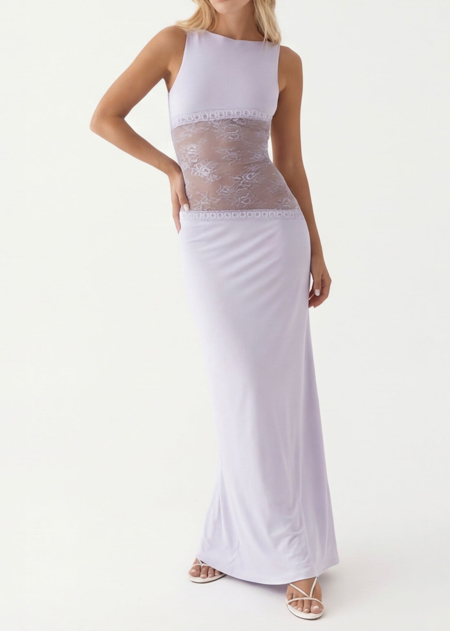 ARIA VEIL CUT - Vestido Maxi con Encaje y Espalda Abierta