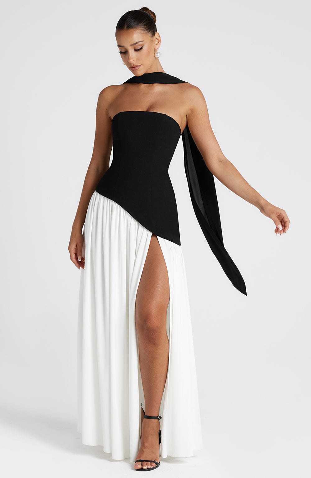 Vestido Largo Oriana - Negro/Blanco