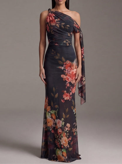 Vestido Largo con Un Solo Hombro de Gasa Plisada Negra con Elegante Estampado