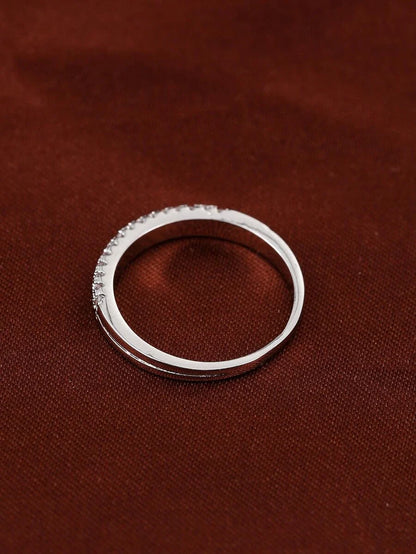 Clarian – Anillo Atemporal con Brillo Tipo Diamante