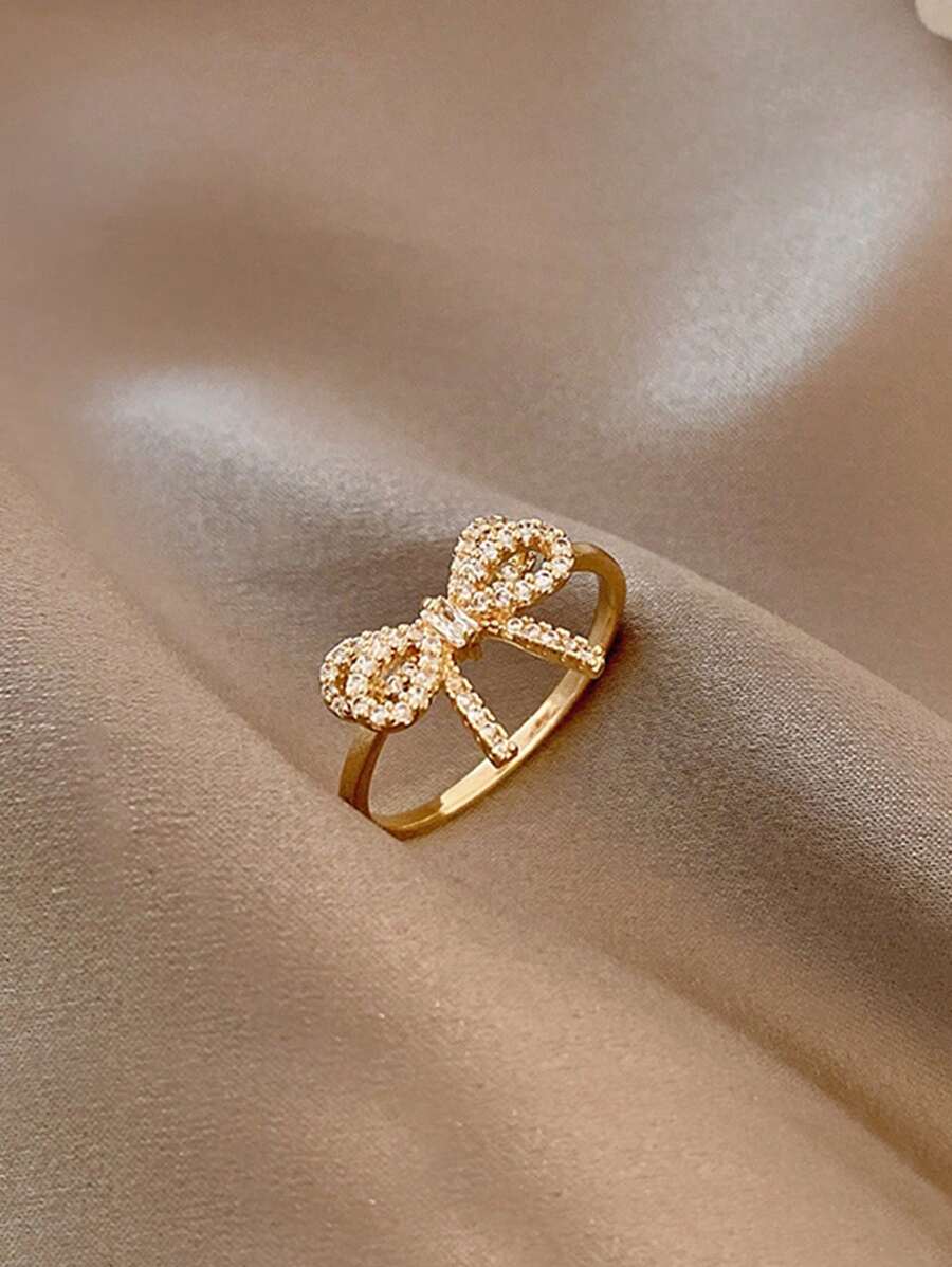 Gabriela – Anillo con Lazo de Zirconia de Estilo Vintage