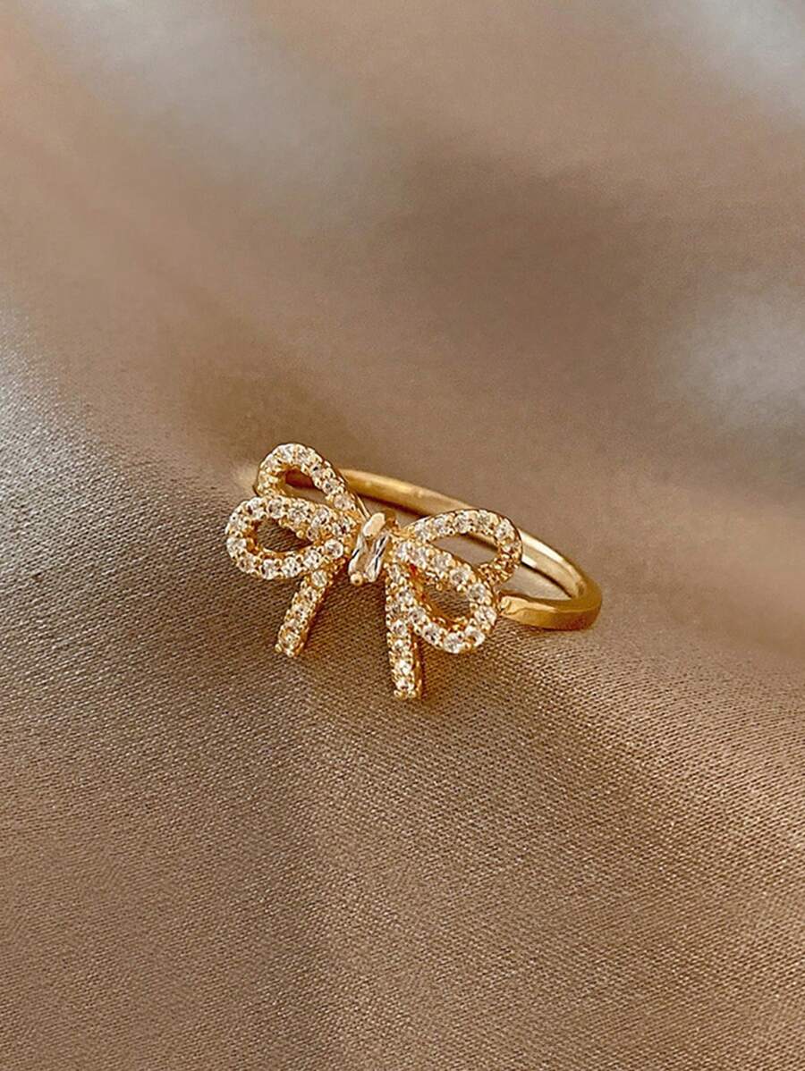 Gabriela – Anillo con Lazo de Zirconia de Estilo Vintage