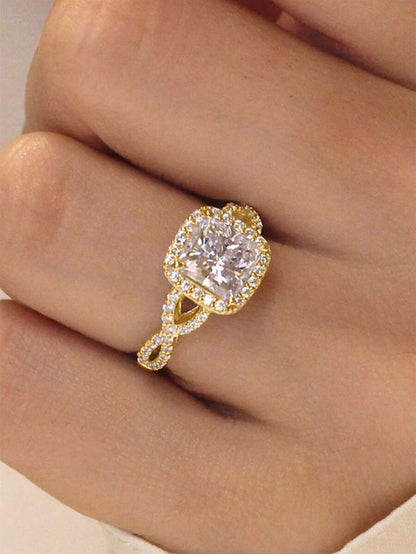 Valentina – Anillo Solitario con Zirconia Cúbica Brillante