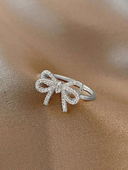 Gabriela – Anillo con Lazo de Zirconia de Estilo Vintage