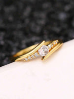 Clara – Anillo delicado con brillo de zirconia cúbica