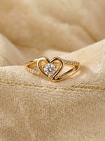 Lucía – Anillo de Corazón con Zirconia Cúbica Brillante