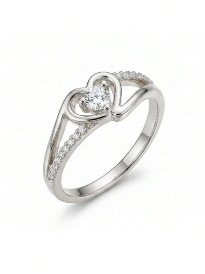 Lucía – Anillo de Corazón con Zirconia Cúbica Brillante