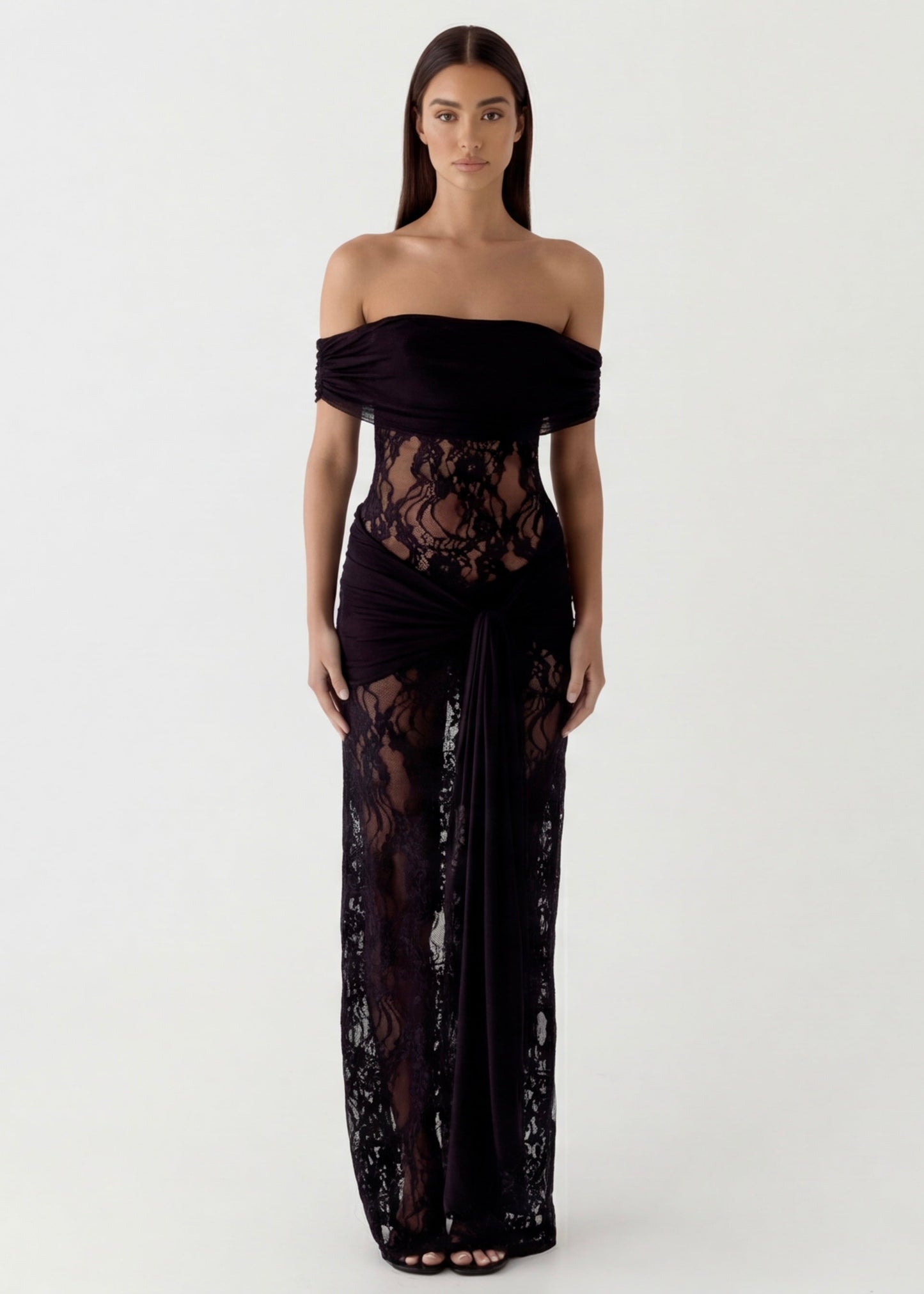 ARIA LACE GOWN - Vestido Maxi de Encaje con Hombros Descubiertos