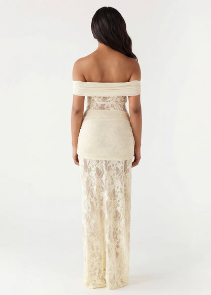 ARIA LACE GOWN - Vestido Maxi de Encaje con Hombros Descubiertos