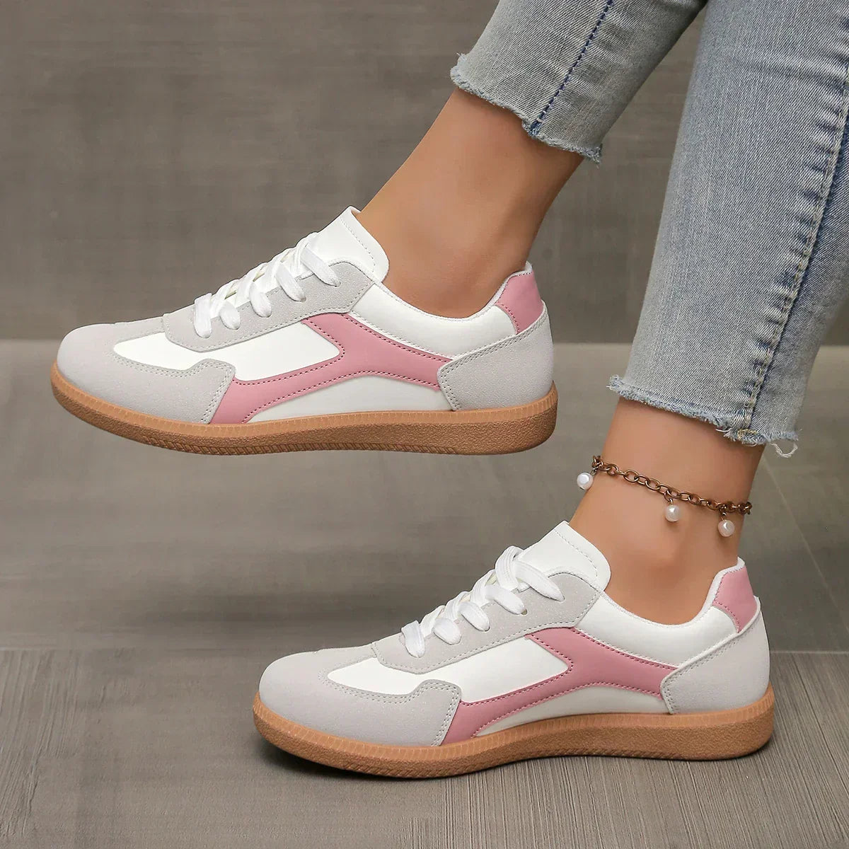 SNEAKERS NEW EDITION