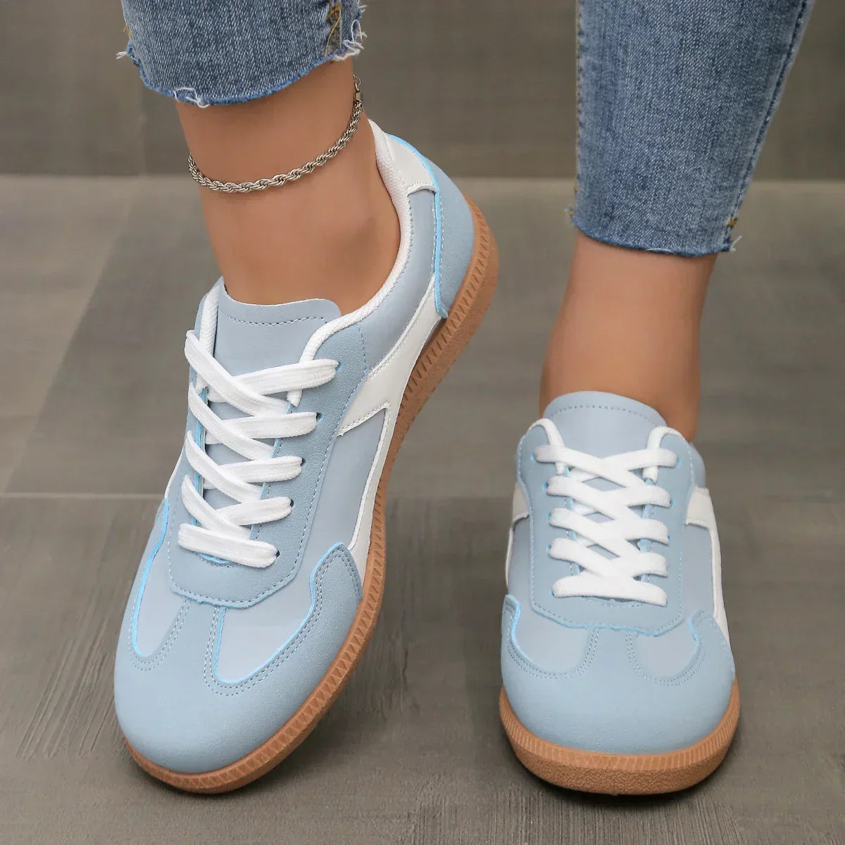 SNEAKERS NEW EDITION
