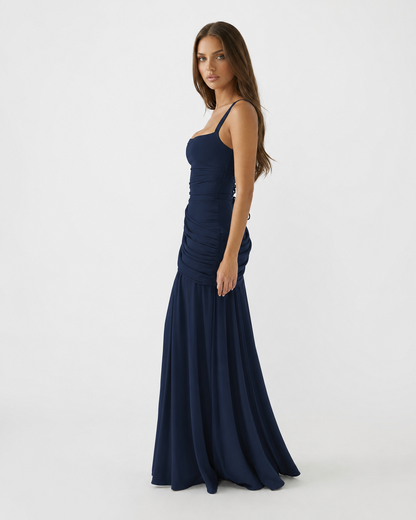 VALENTINA - Vestido Maxi con Escote Cuadrado y Espalda Ajustable