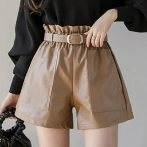 Pantalones cortos de cuero