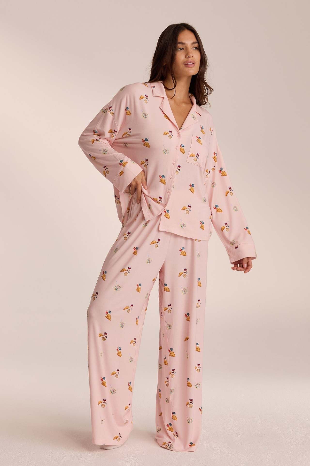 MELINA - Conjunto de Pijama con Camisa y Pantalón Estampado