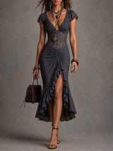 Morgana | Vestido Midi con Corsé de Encaje, Fruncido y Abertura con Volantes