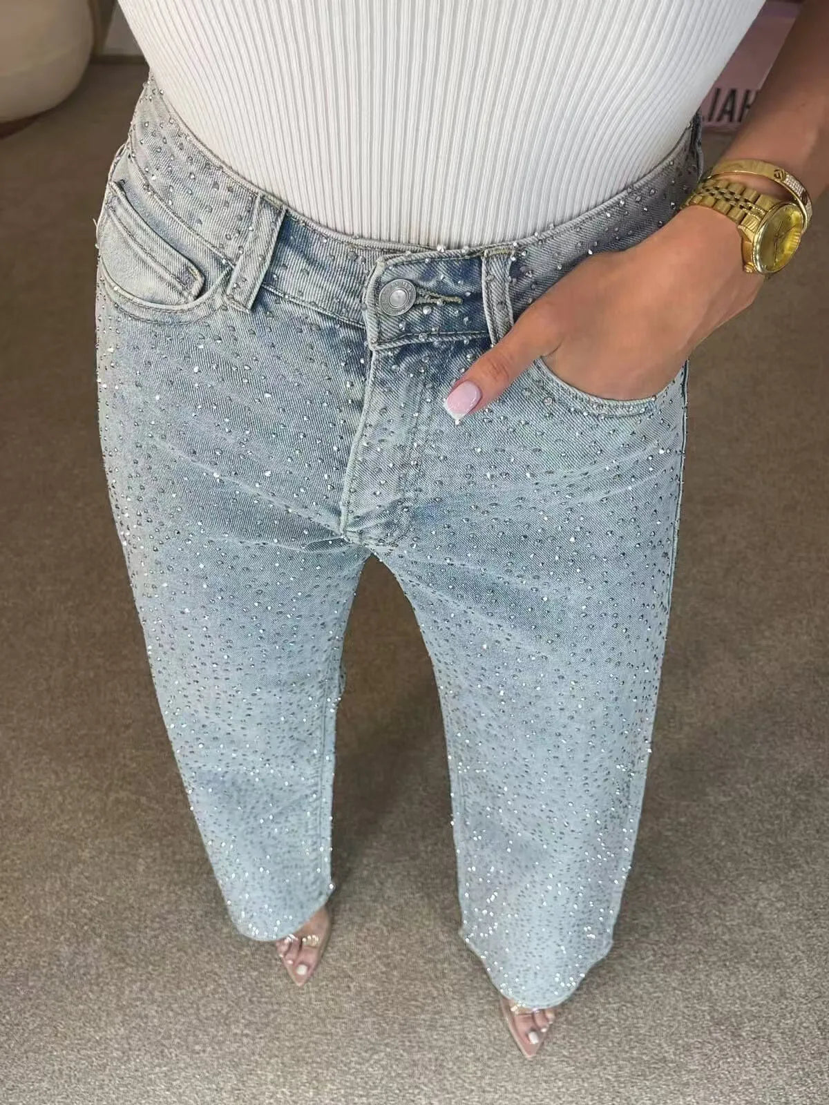 Vaqueros denim con pedrería para mujer