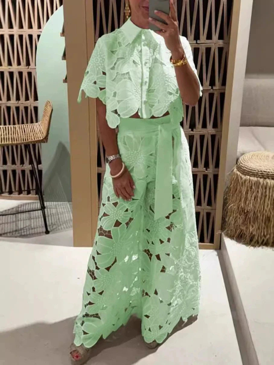 Conjunto de dos piezas bordado «Isla»