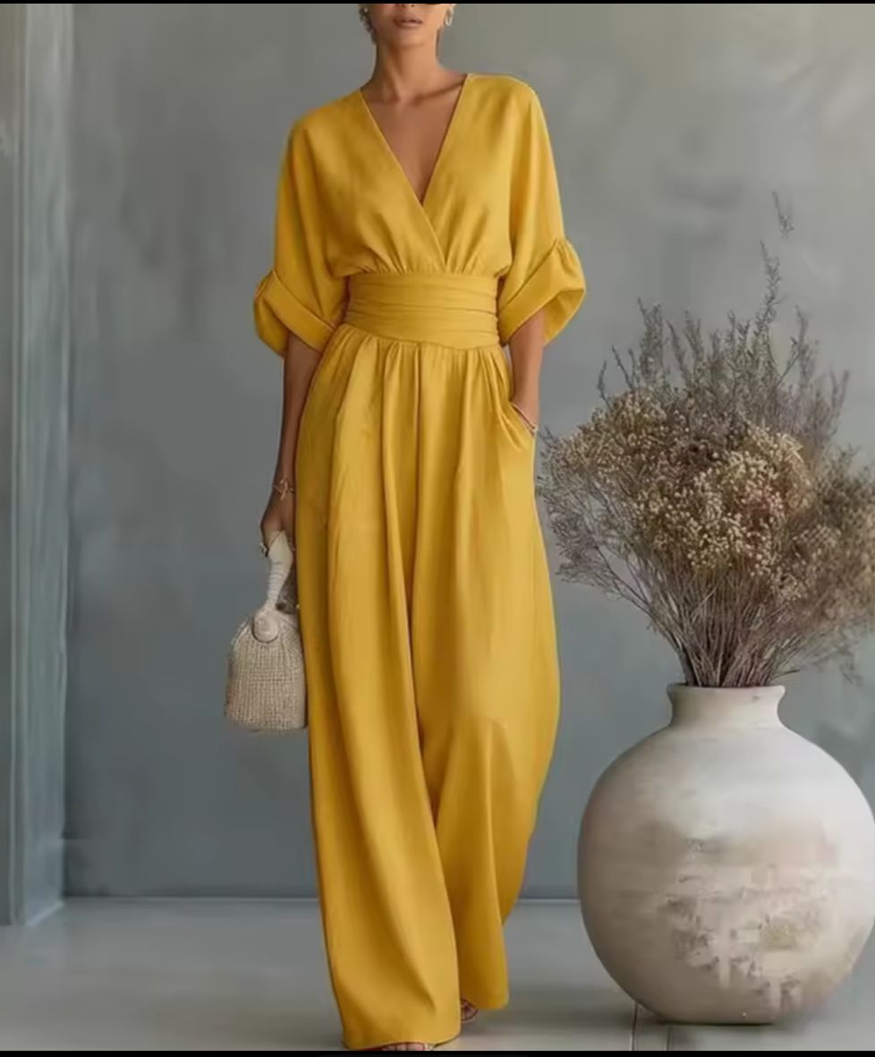 Elina - Mono para Sentirte Cómoda y Elegante en Tu Día.