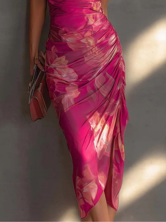 Vestido Ajustado Sin Mangas con Fruncido y Abertura Lateral, Estampado Floral Fucsia