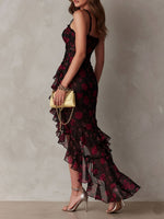 Ilara | Elegante Vestido Negro y Rojo con Estampado Floral y Volantes en el Bajo