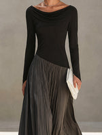 Martina | Vestido Maxi Plisado Bicolor Negro y Gris con Escote Drapeado