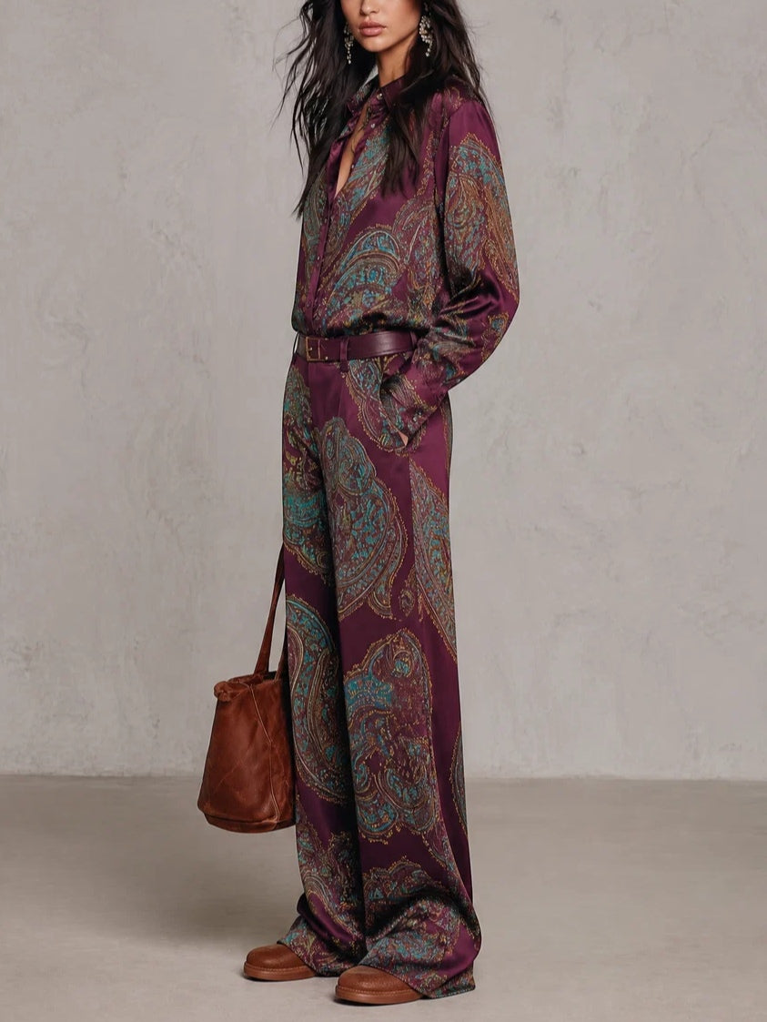 Beatrice | Conjunto vintage en raso paisley con cinturón