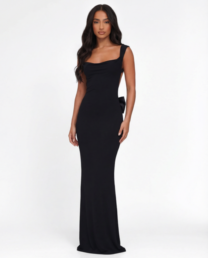 ARIA BACKLESS MUSE - Vestido Maxi Ajustado con Espalda Abierta