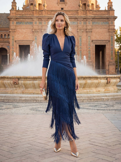 KARINA - Vestido elegante con flecos.