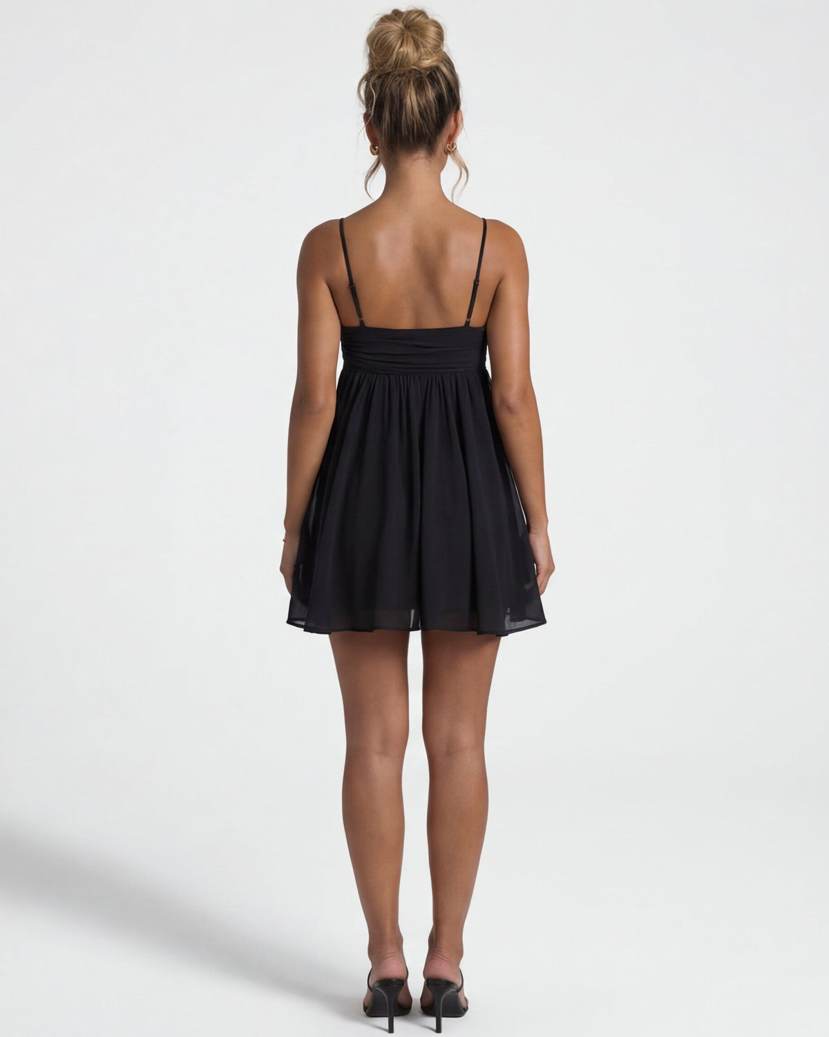 ANGÉLICA - Vestido Mini Babydoll con Fruncido