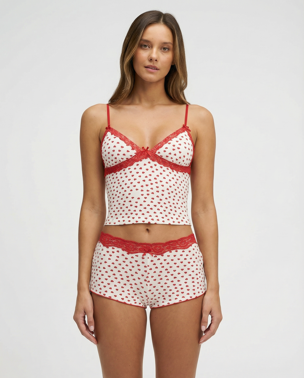 CORALIE - Conjunto de Pijama con Corazones y Encaje