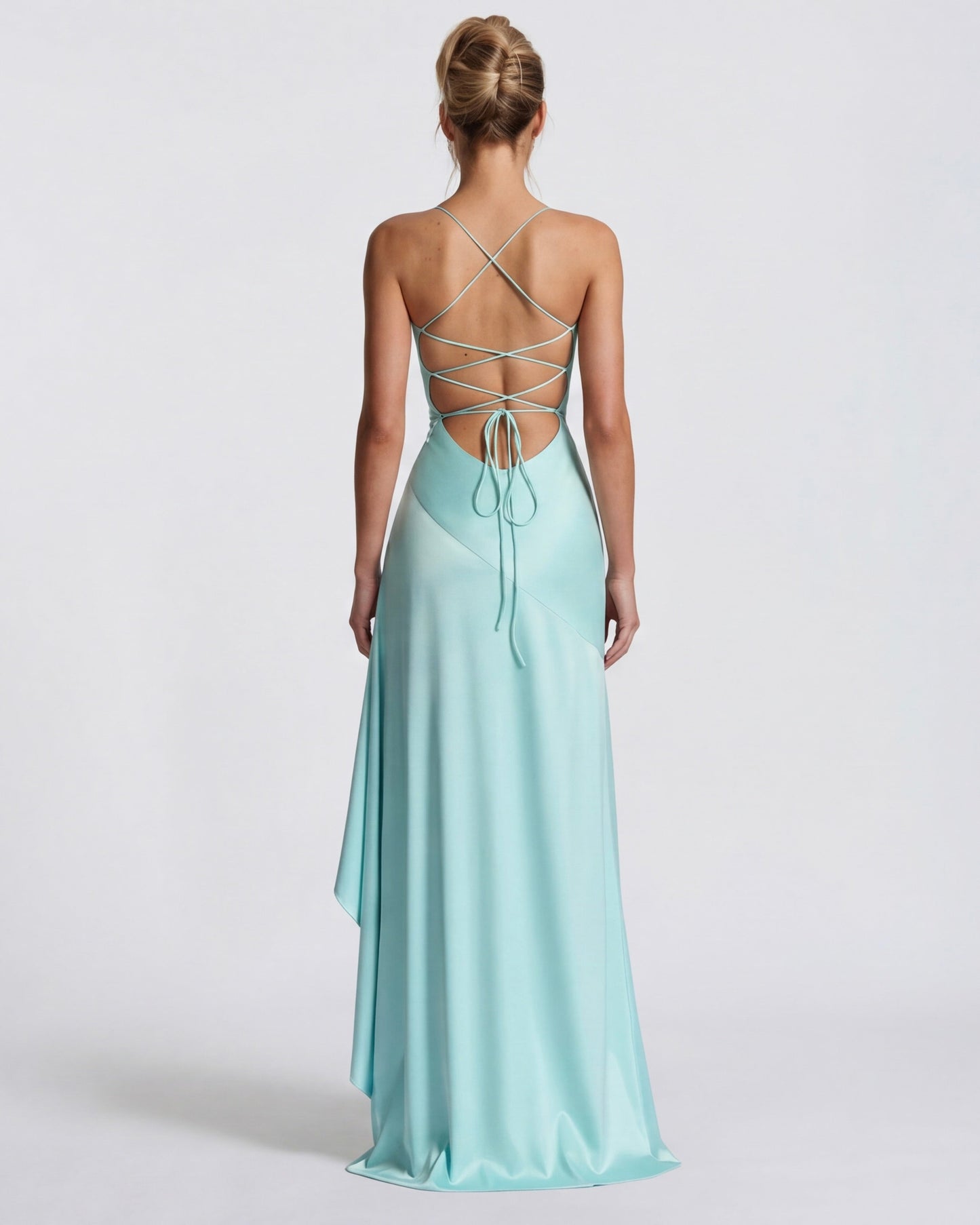 MUSE GOWN - Vestido Maxi Satinado con Espalda Cruzada y Abertura