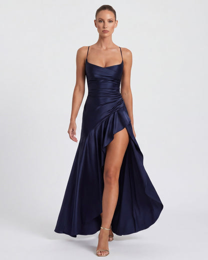 MUSE GOWN - Vestido Maxi Satinado con Espalda Cruzada y Abertura