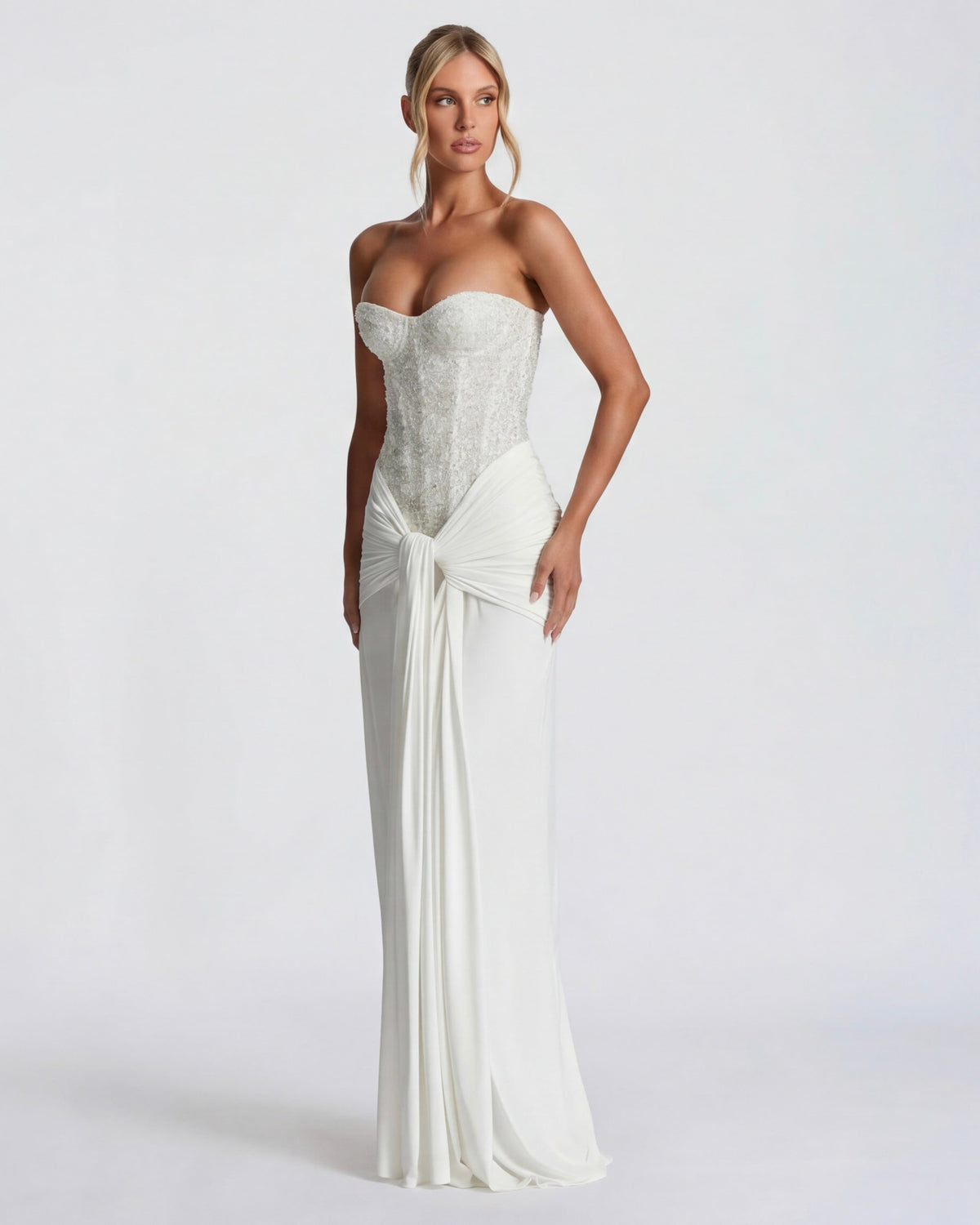MIDNIGHT AURA - Vestido Maxi Corsé con Brillo y Falda Drapeada