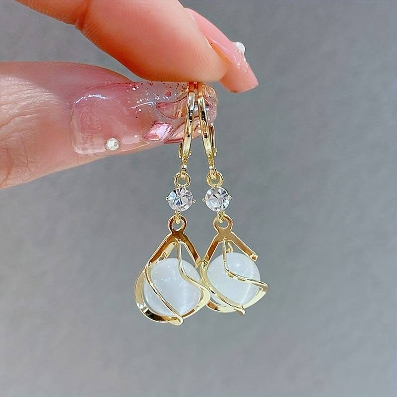 Pendientes Colgantes Elegantes con Ópalo Blanco