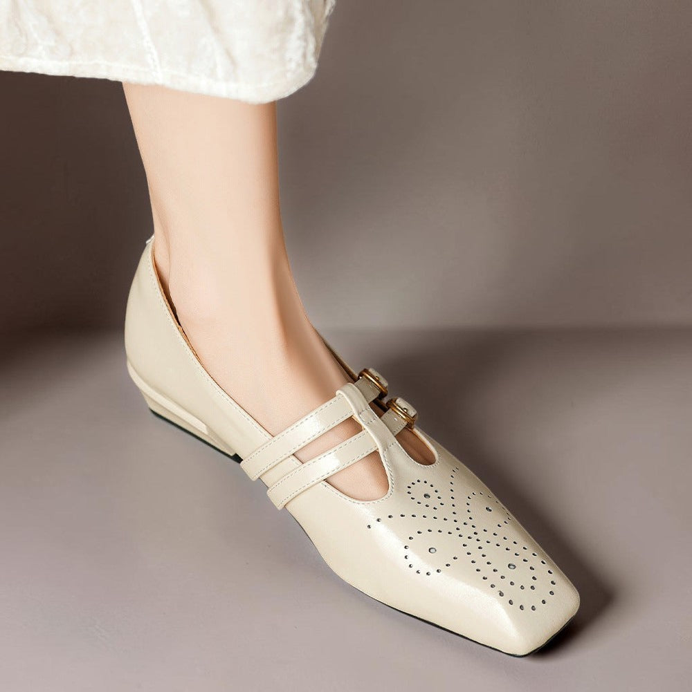 Marisol | Zapato Mary Jane de Doble Tira con Detalle Brogue