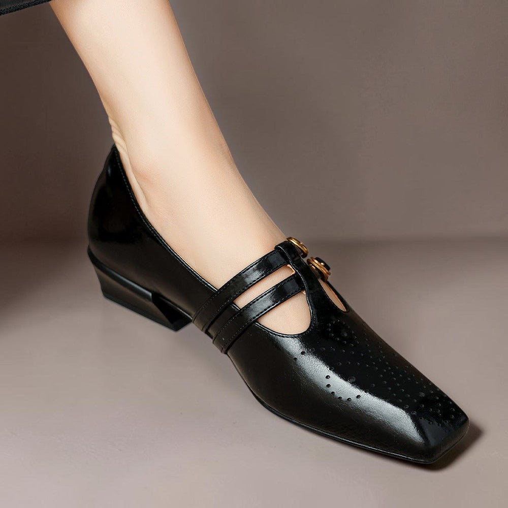 Marisol | Zapato Mary Jane de Doble Tira con Detalle Brogue