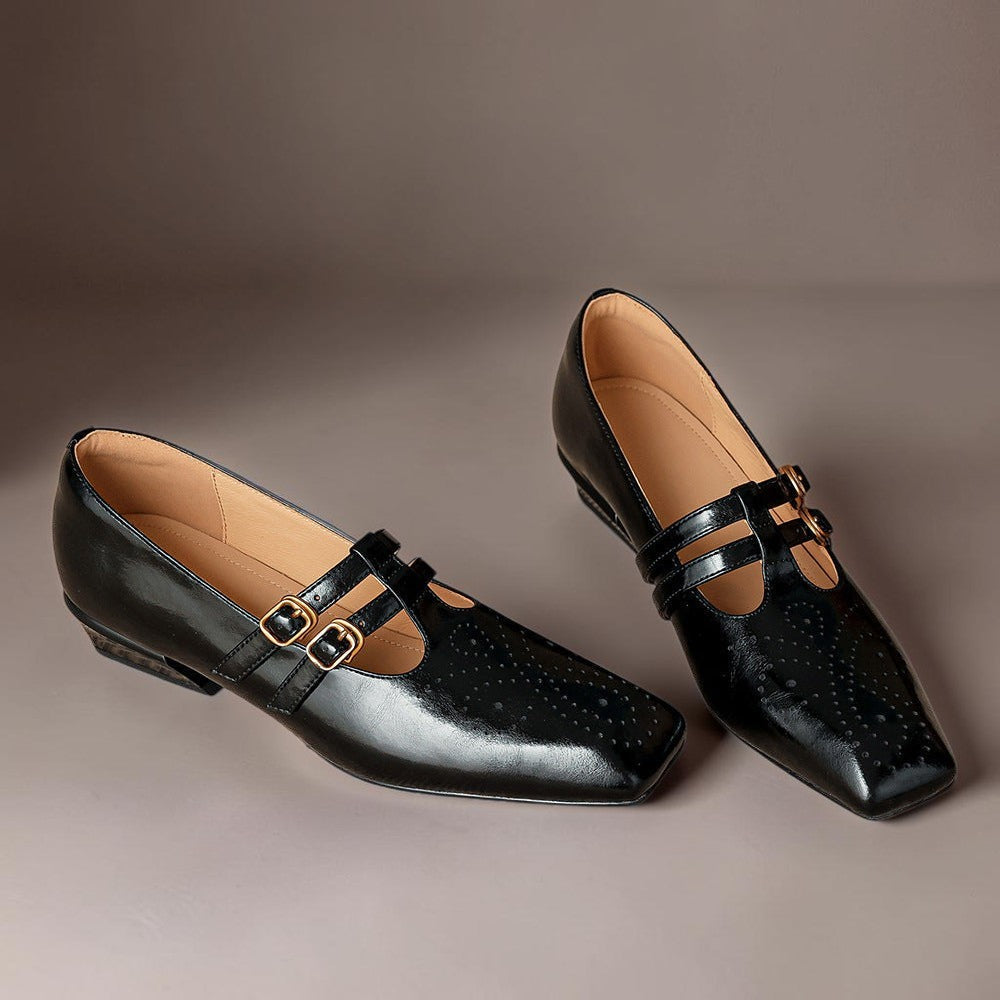 Marisol | Zapato Mary Jane de Doble Tira con Detalle Brogue